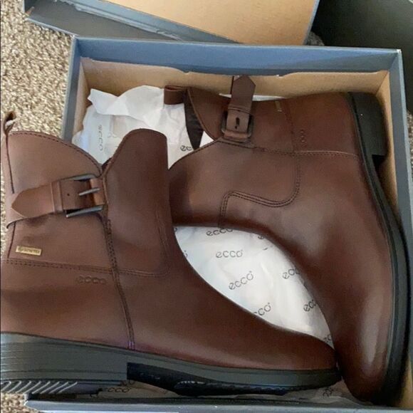 Ecco Gore-Tex boots  - Picture 2 of 2